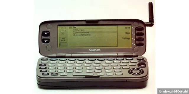 Der Nokia 9000 Communicator ist ein Nachrichten-plus-Stimme-Gerät und der inoffizielle Vorfahre der heutigen BlackBerrys. Bild: Nokia