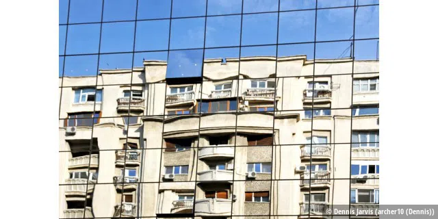 Romania-1099 - Apartment Reflections