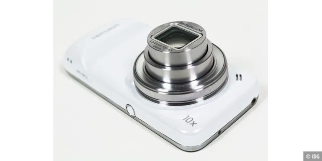 Die Kamera des S4 Zoom löst mit 16 Megapixeln auf und besitzt außerdem einen optischen Bildstabilisator sowie einen optischen 10fach-Zoom