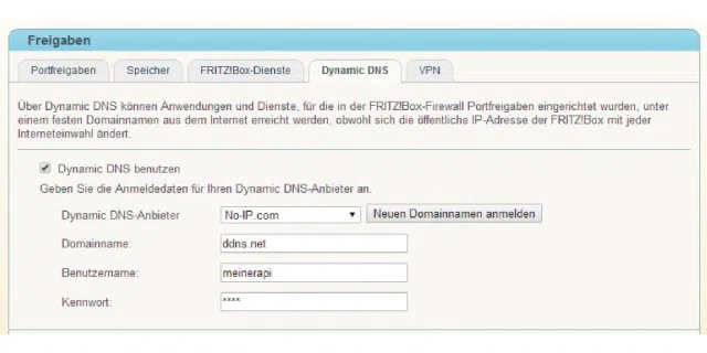 Dyn DNS in der Fritzbox: Soll der Webserver auch über das Internet erreichbar sein, dann müssen Sie im Router eine Portfreigabe und einen Dyn-DNS-Dienst konfigurieren.