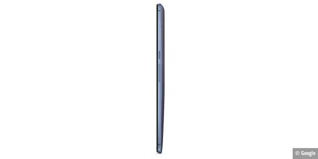 Der Rahmen des Nexus 6 besteht aus einem edlen Aluminium, die Rückseite dagegen aus glattem Kunststoff. Durch die leichte Wölbung liegt das Gerät aber gut in den Händen.