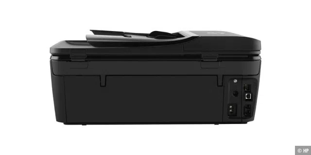 Hinten am Gehäuse des HP Officejet 5740 befinden sich die Anschlüsse für USB, Ethernet und Fax.