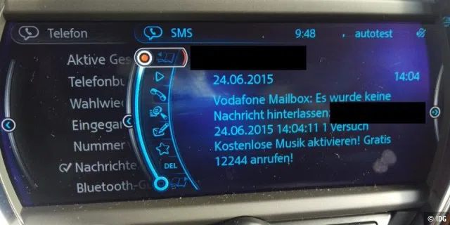 SMS kann man im Auto auf dem Control Display nicht nur lesen, sondern sich sogar vorlesen lassen. Und auch beantworten.