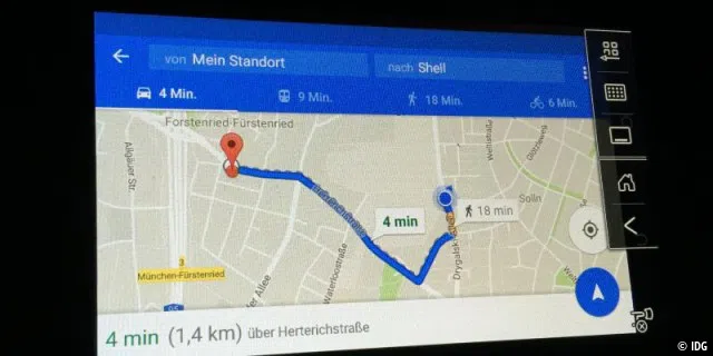 Navigation in Google Maps mit Echtzeitverkehrsinformationen im VW Bus