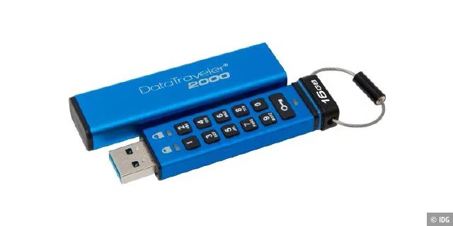 Die Daten auf diesem USB-Stick sind besonders sicher verschlüsselt. Ihre PIN oder Ihr Passwort geben Sie über eine eingebaute Tastatur ein.