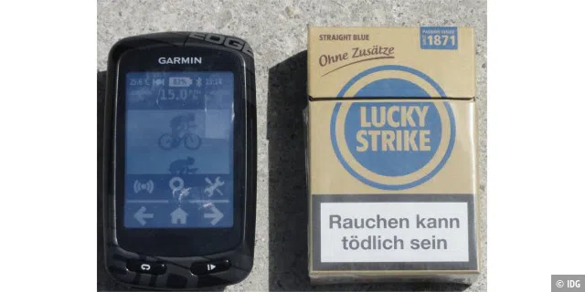 Knapp 100 Gramm schwer und in etwa so groß wie eine Zigarettenschachtel ist das neue Navigationsgerät Edge 810 von Garmin.