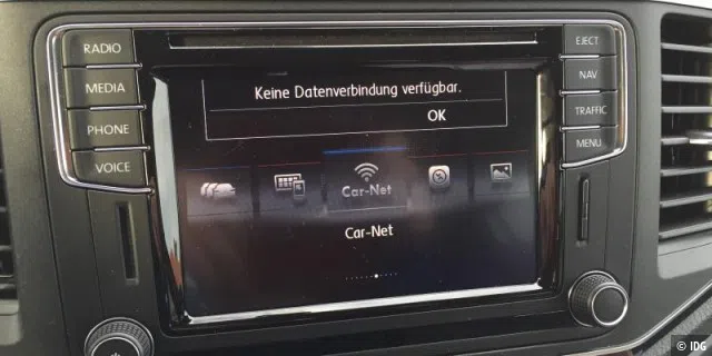 Start-Bildschirm des Discover Media mit Car-Net.
