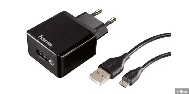 Haben Sie ein USB-Ladekabel mit Netzadapter, sollten Sie Ihr Smartphone besser direkt an der Steckdose laden – das geht schneller als über USB am PC.