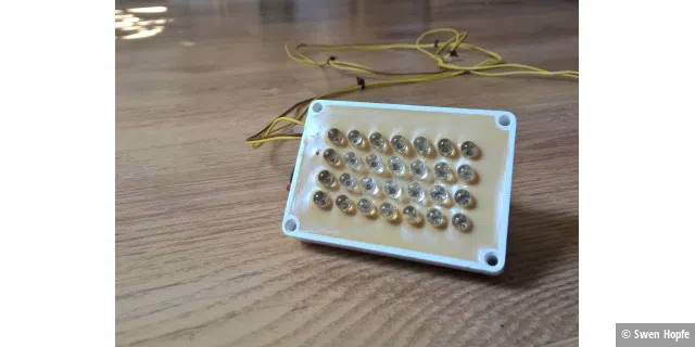 Scheinwerfer mit Infrarot-LED für nächtlichen Einsatz