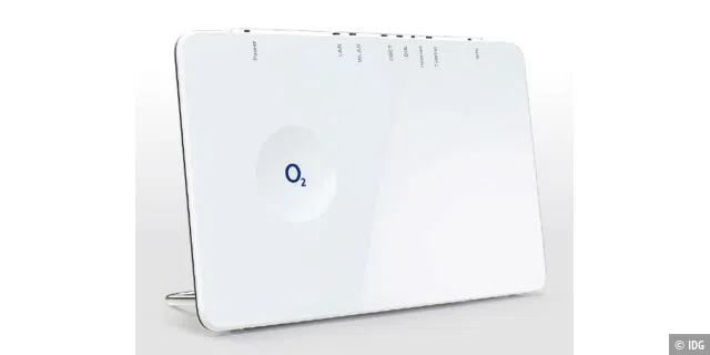 O2 Homebox 6441: Der Router ist nicht nur hübsch anzusehen, er bietet auch einen USB-Anschluss, über den sich Speichermedien und Drucker im Heimnetz freigeben lassen. Ein Gastzugang fehlt.