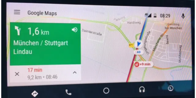 Google Maps liefert unter Android Auto die gewohnt exakten Verkehrslageinformationen.