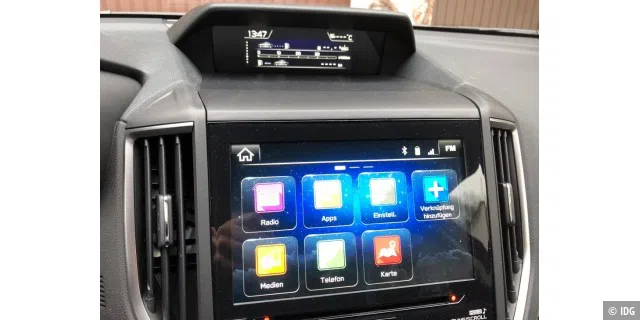 Touchscreen und Multifunktionsanzeige.