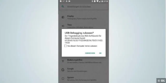 Als weitere Sicherheitsvorkehrung verlangt Android die Authentifizierung des Rechners.