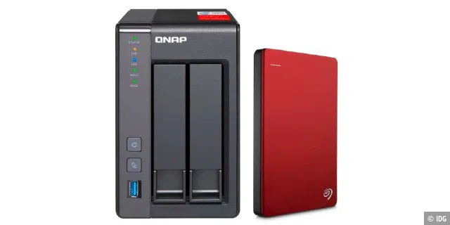 Als Backup-Medium zum Sichern wichtiger Daten eignet sich beim Notebook vor allem eine Netzwerkfestplatte (links) oder ein externer, per USB angeschlossener Datenträger.
