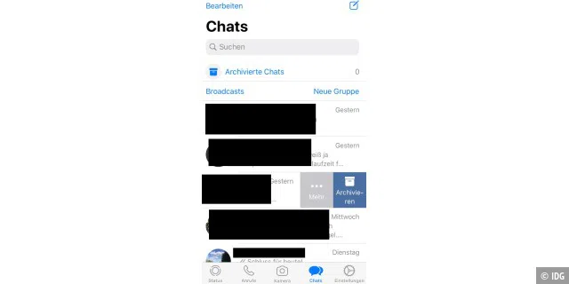 Einen Chat können Sie archivieren. Hier in der iOS-Version.