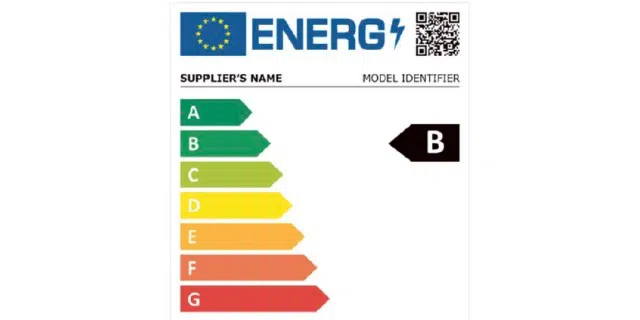 Die neuen EU-Energielabel tragen einen QR-Code: Die bisherigen „+“-Klassen entfallen, die „A“-Auszeichnung ist künftig die beste, die Verbrauchswerte werden deutlich verschärft.