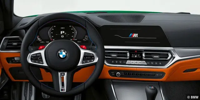 Ein BMW M340i xDrive Touring lieferte die Basis für unseren Test von BMW Operating System 7 (BMW OS 7). Hier dessen Cockpit.