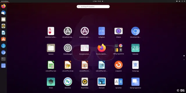 Die installierten Apps zeigen Sie bei Ubuntu über das Rastersymbol links unten an. Oben rechts im Display befinden sich die Steuerelemente für WLAN, Bluetooth & Co.