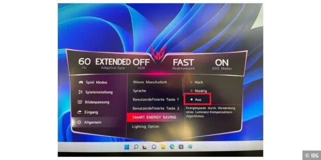 Stromsparmodi des Bildschirms und von Windows können in Konflikt geraten. Wenn Sie das Energy Saving des Monitors im OSD (Onscreen-Display) abschalten, übernimmt allein das Betriebssystem das Kommando und weckt den Schirm auf.