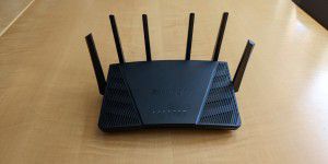 Wi-Fi-6-Router vom NAS-Spezialisten im Test